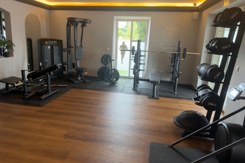 fitnessstudio-fitplus-fockbek-krafttraining